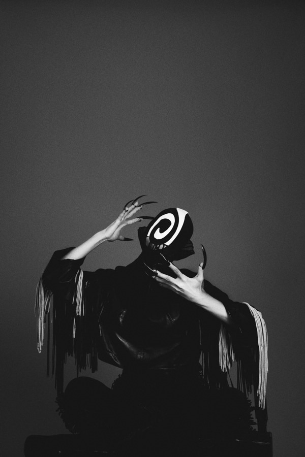 Archillect ID 37961