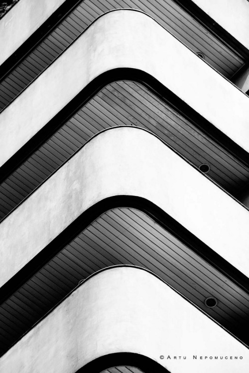 Archillect ID 38000