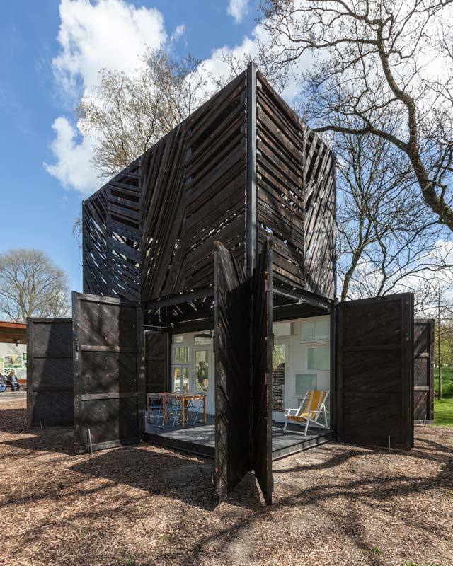 Archillect ID 38001