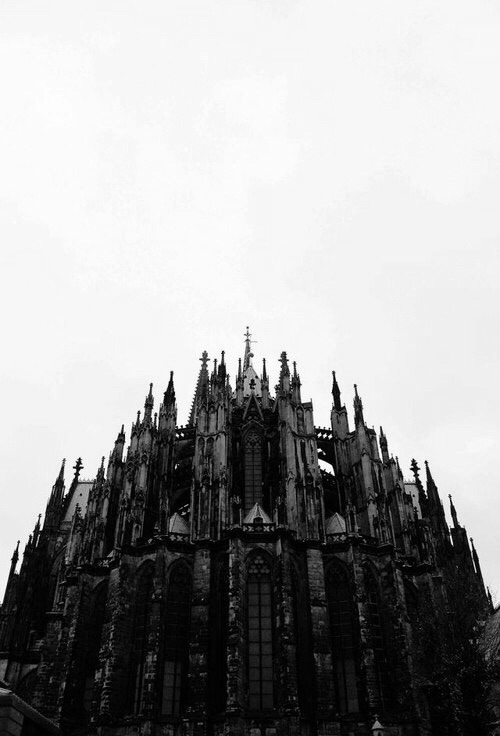 Archillect ID 38259