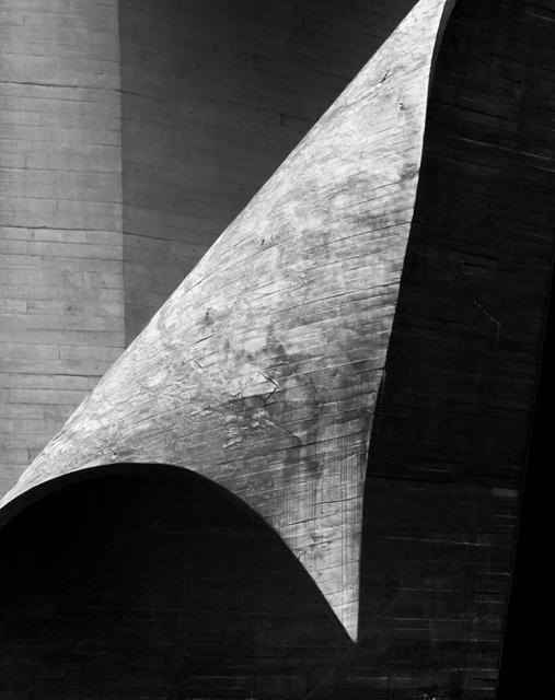 Archillect ID 38312