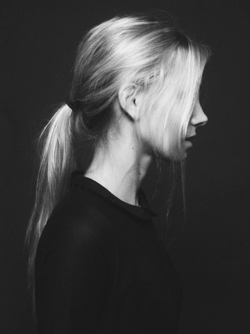 Archillect ID 38487