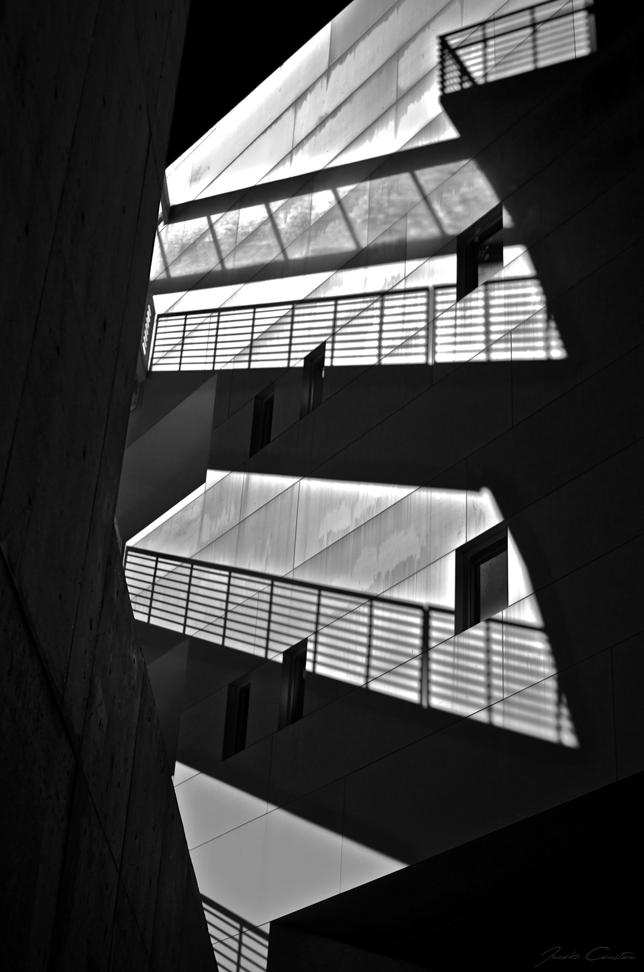 Archillect ID 38925