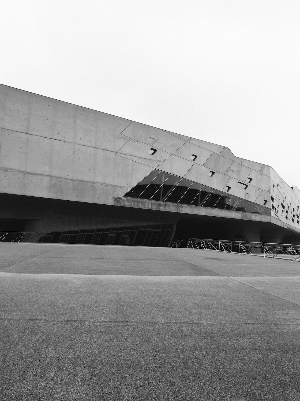 Archillect ID 39306