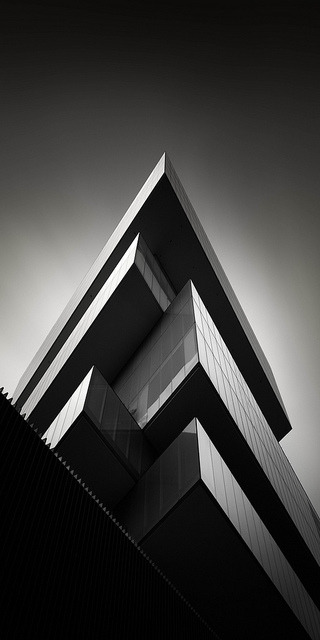 Archillect ID 39338