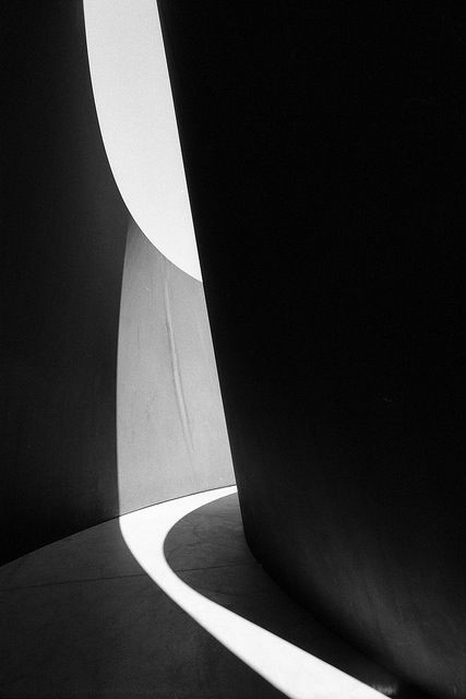 Archillect ID 40547