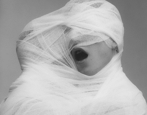 Archillect ID 40833