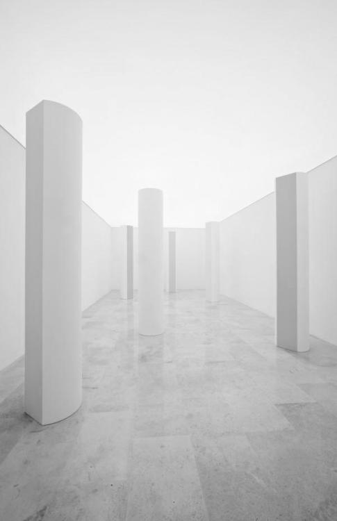 Archillect ID 40906