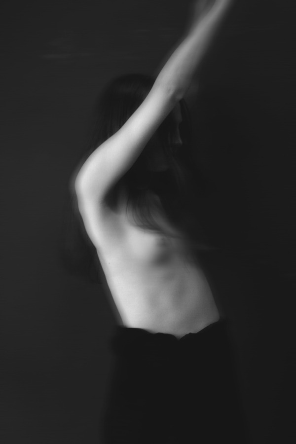 Archillect ID 40975