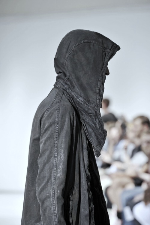 Archillect ID 42188