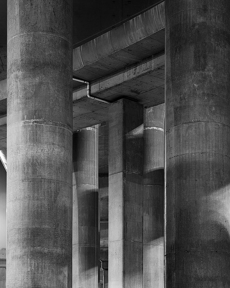 Archillect ID 42631