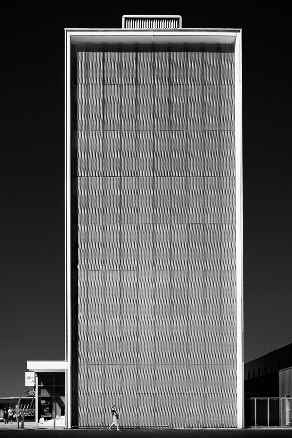 Archillect ID 43042