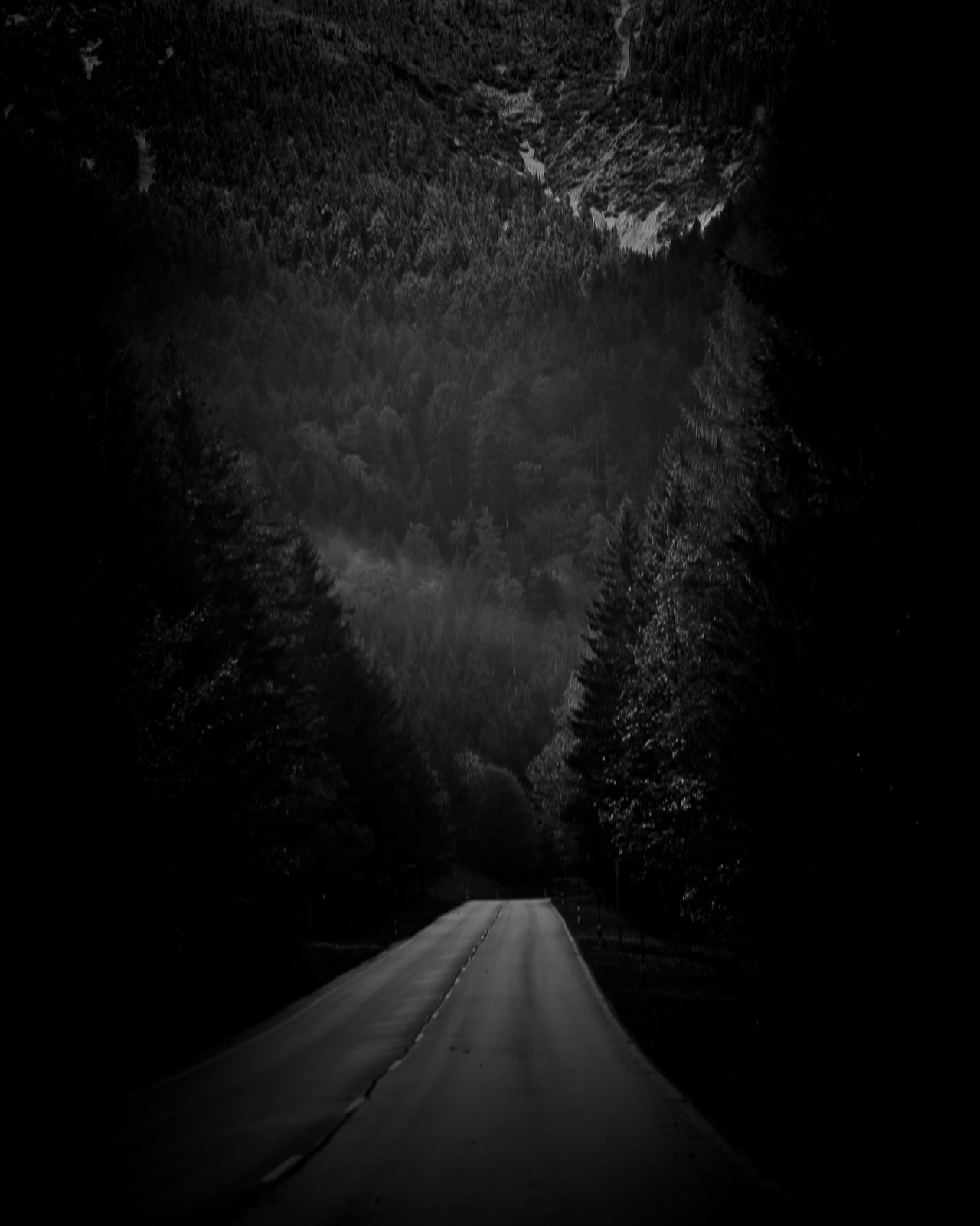 Archillect ID 43192