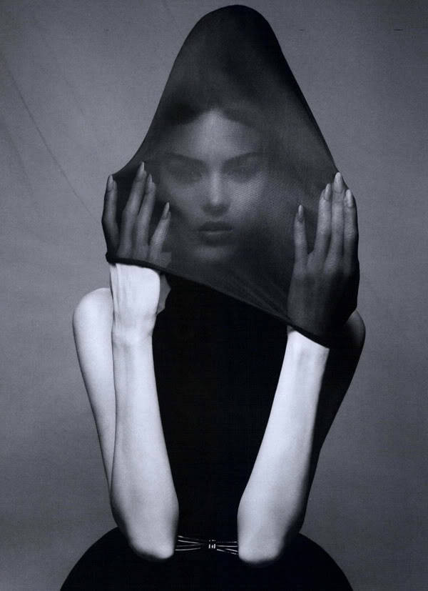 Archillect ID 43528