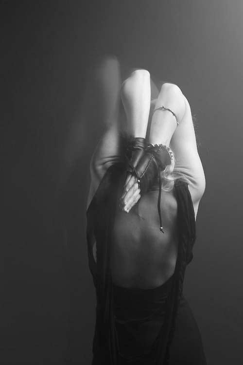Archillect ID 43704