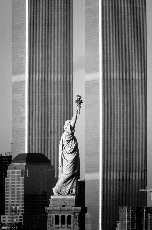 Archillect ID 44070