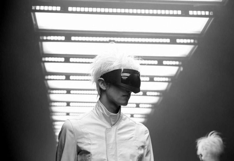 Archillect ID 45019