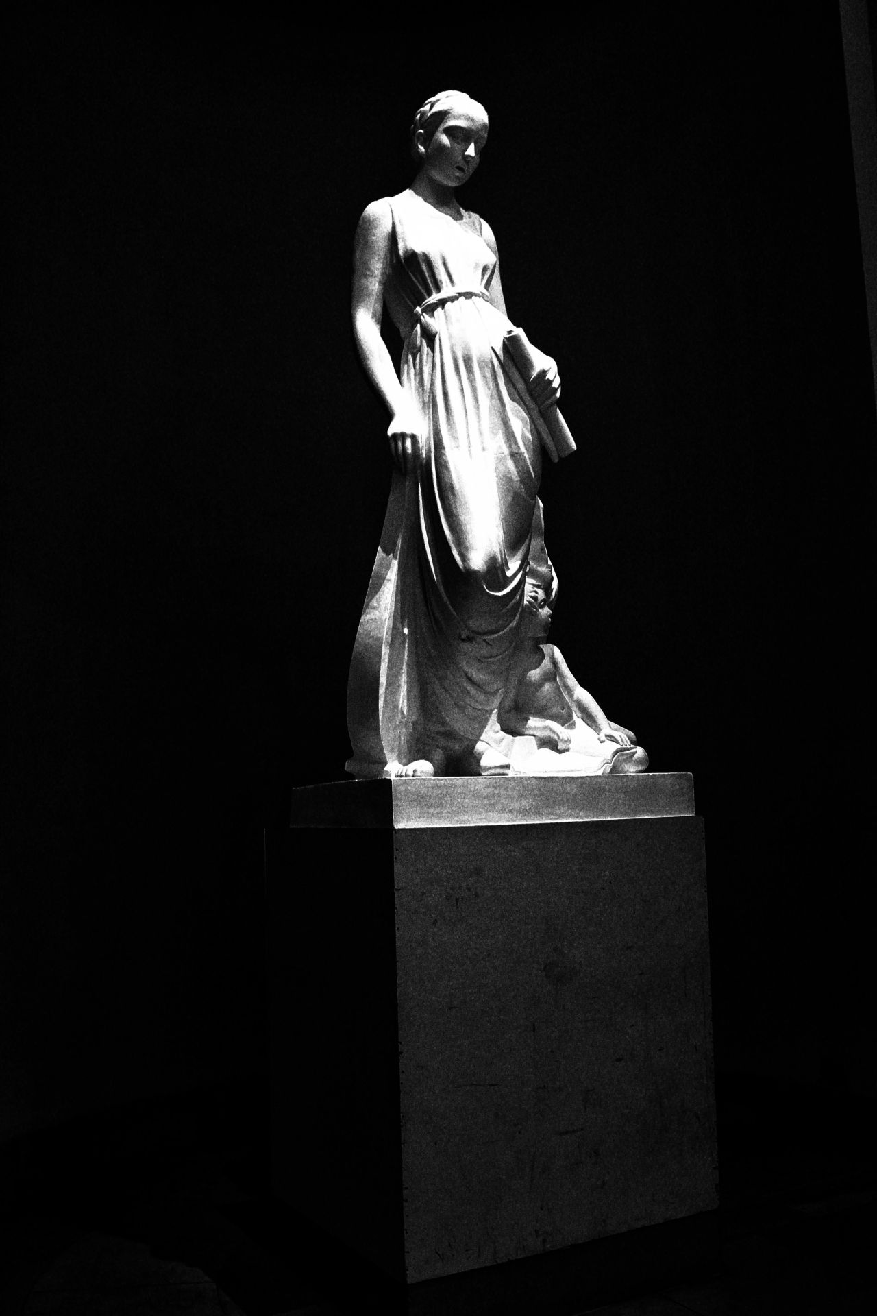 Archillect ID 45090