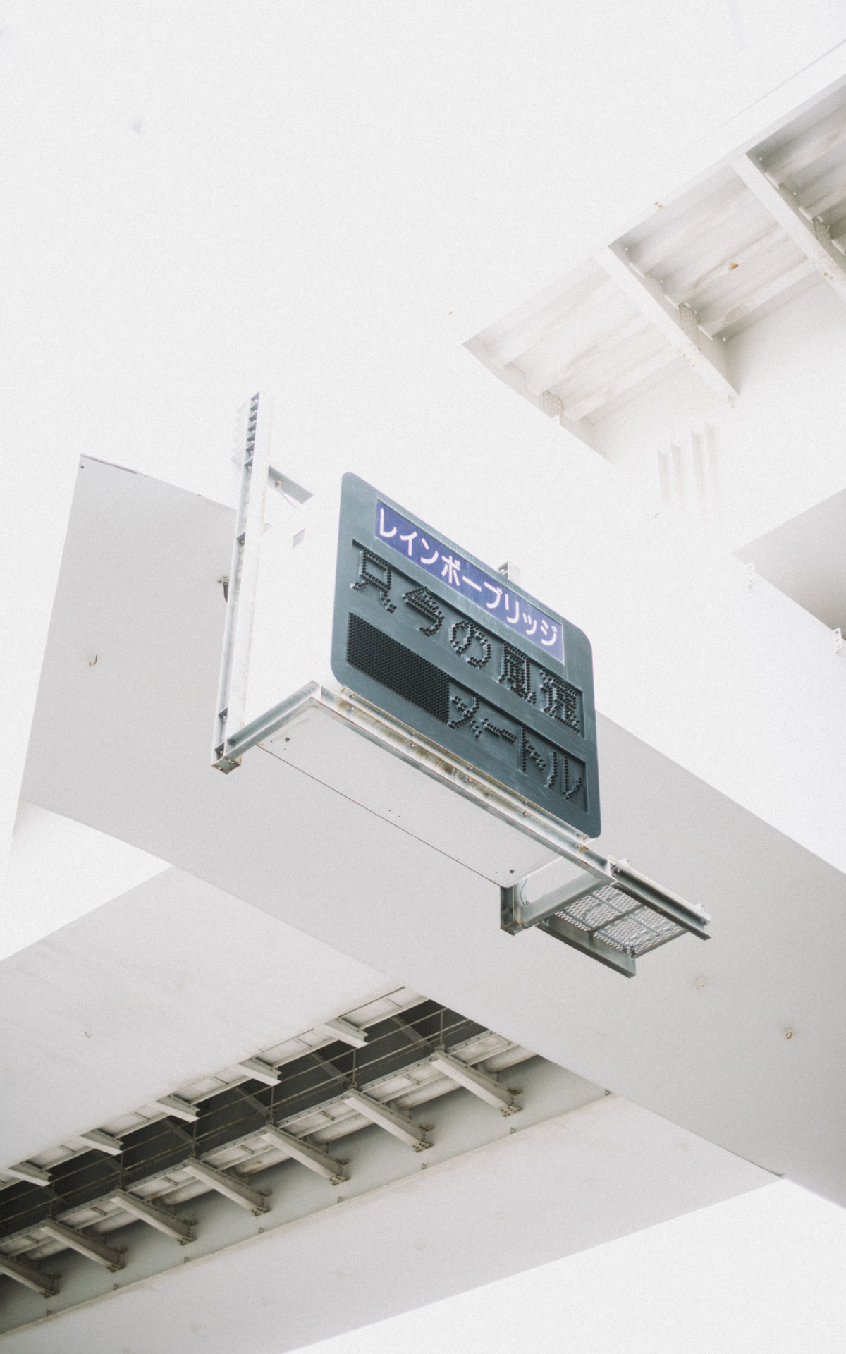 Archillect ID 45390