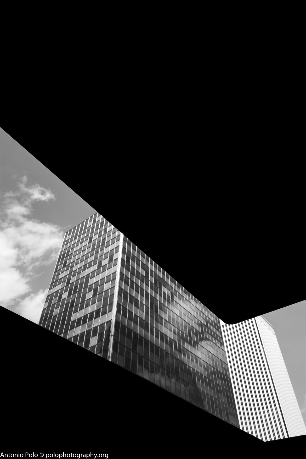 Archillect ID 46043