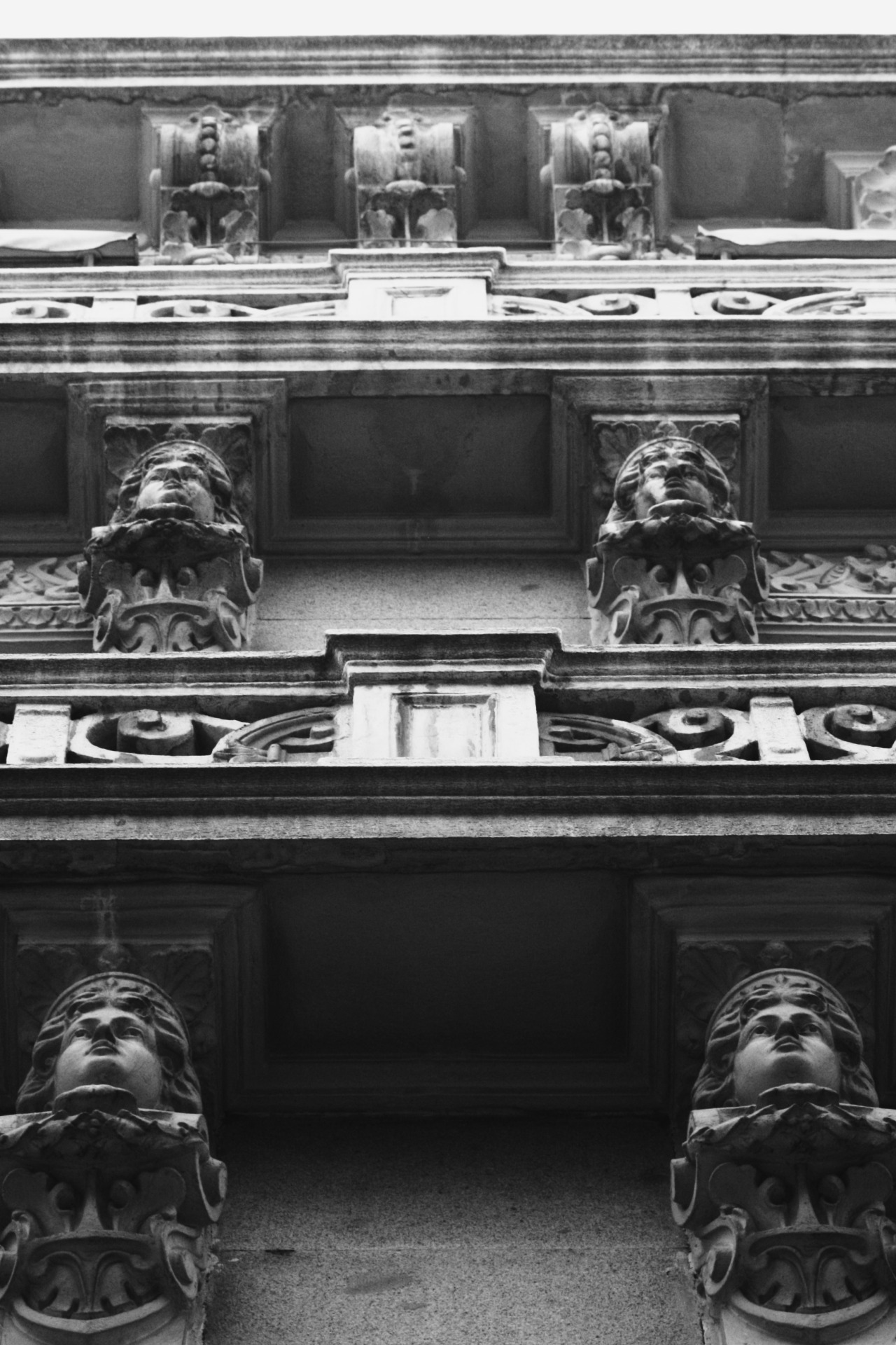 Archillect ID 46123