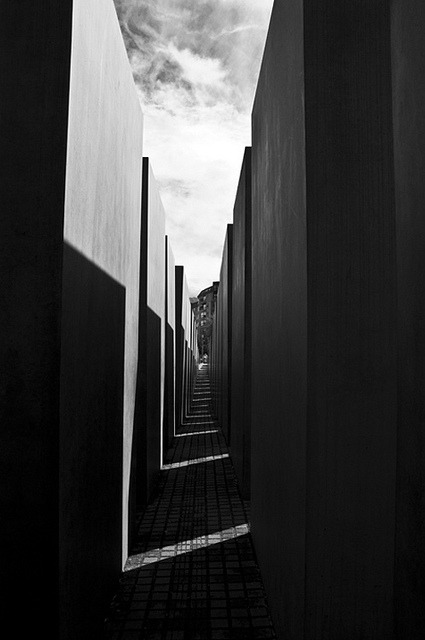 Archillect ID 46360