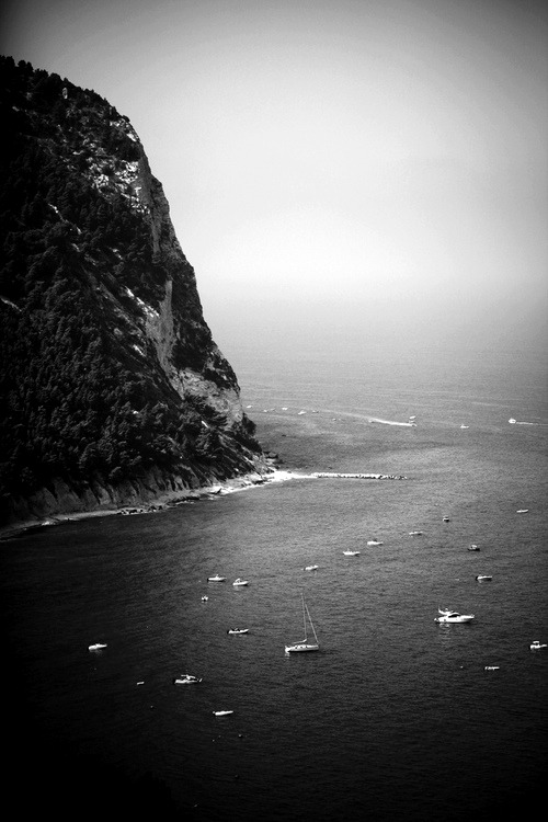 Archillect ID 47298