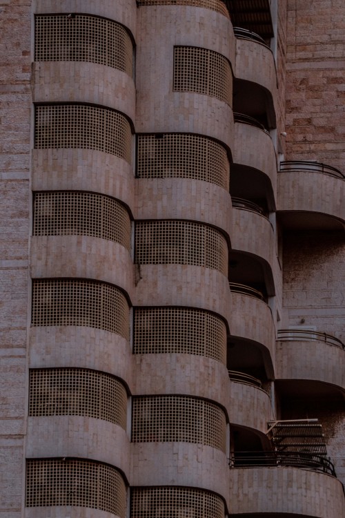 Archillect ID 47391