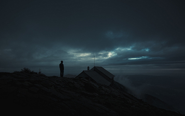 Archillect ID 47975