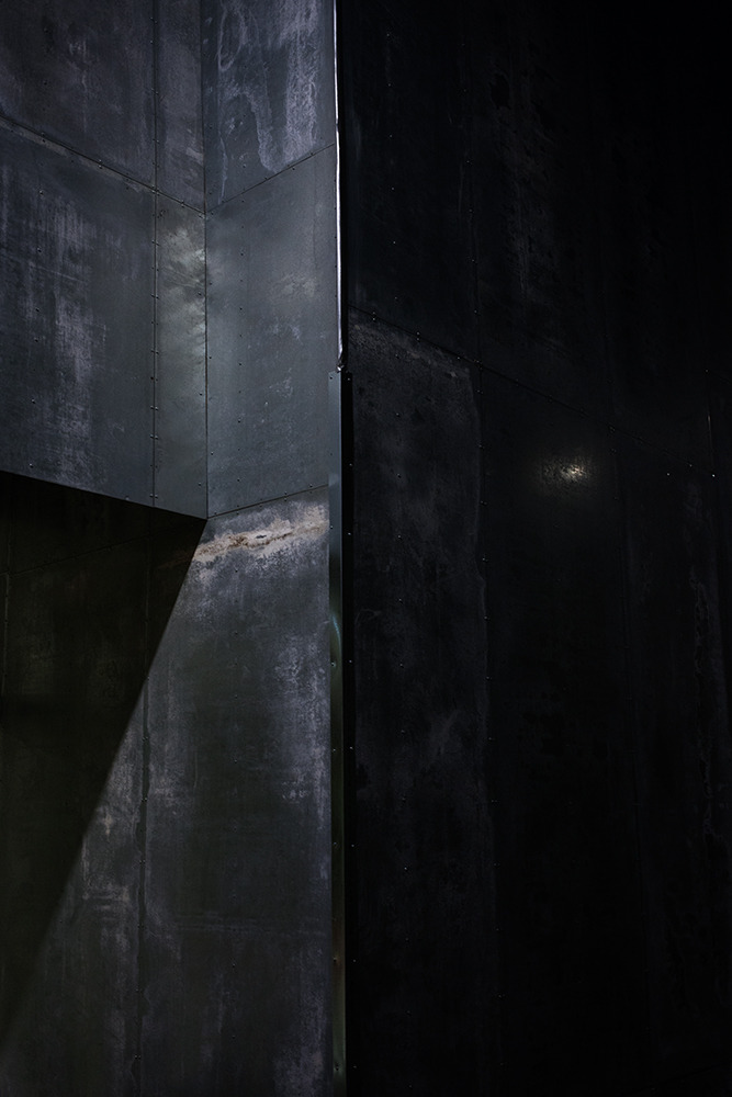 Archillect ID 48116