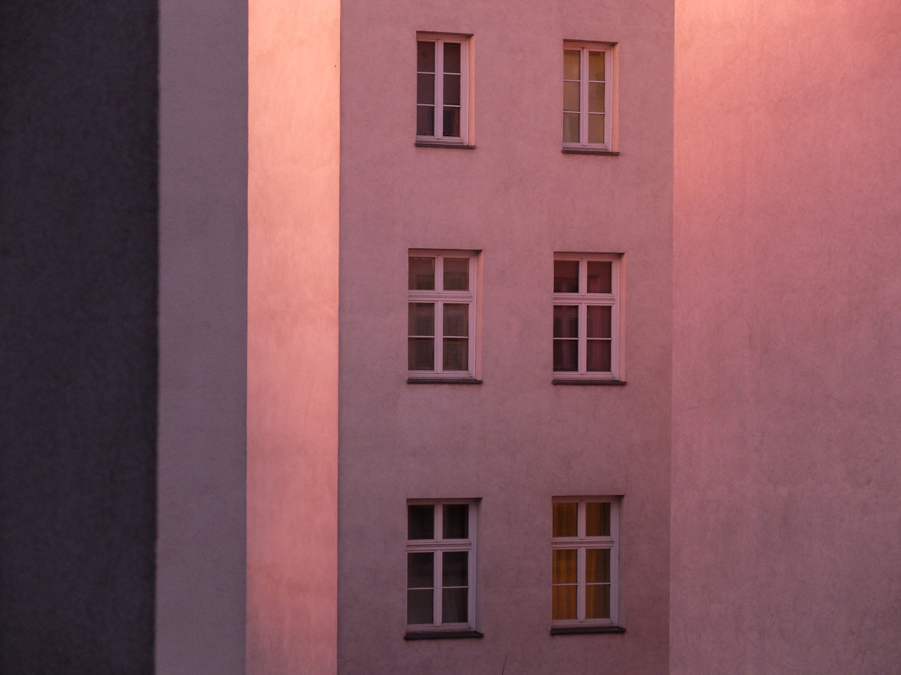 Archillect ID 48243