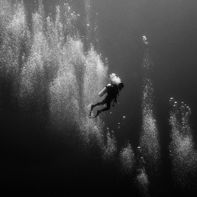 Archillect ID 49228