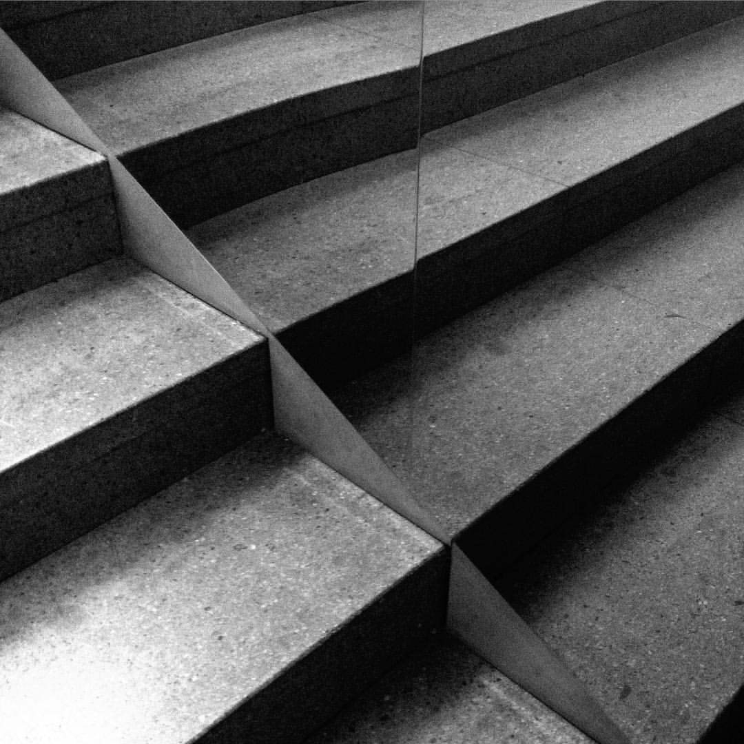 Archillect ID 49424