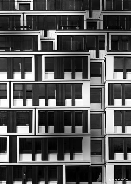 Archillect ID 49702