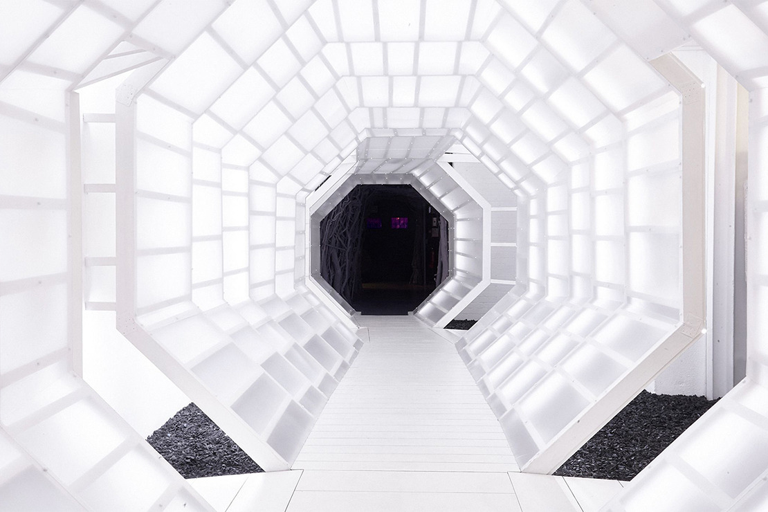 Archillect ID 50576