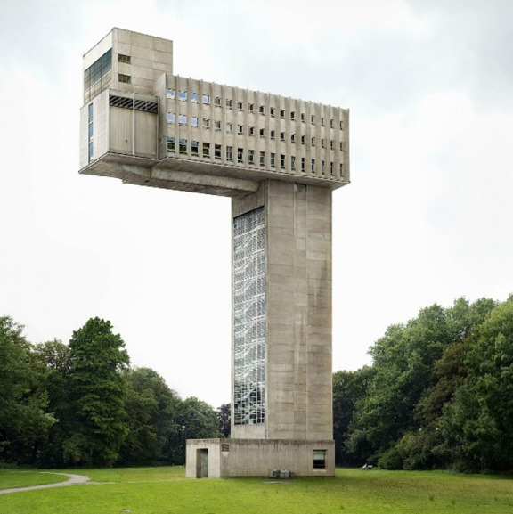 Archillect ID 50824