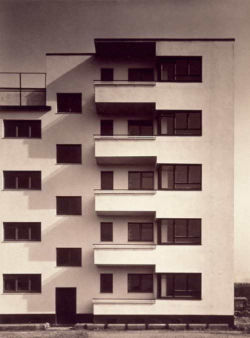 Archillect ID 51051