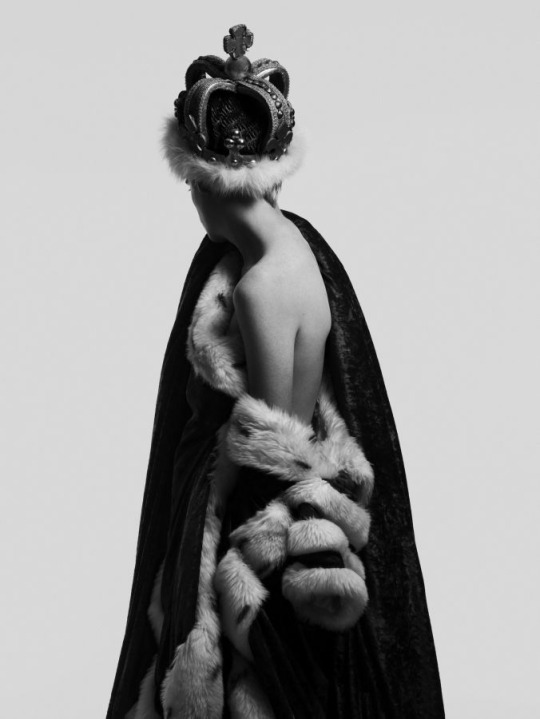 Archillect ID 53632