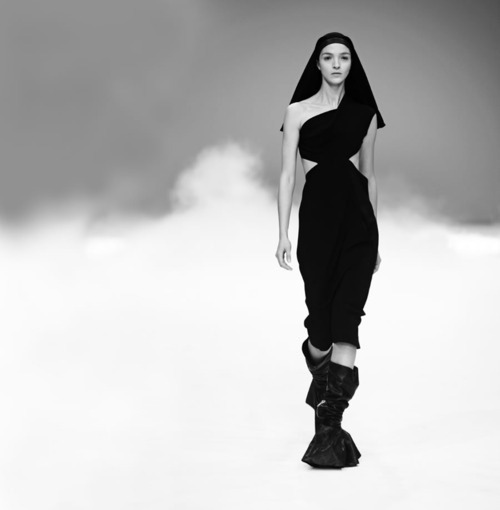 Archillect ID 55276