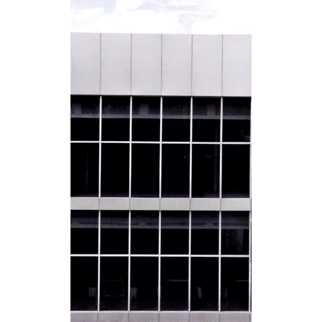 Archillect ID 56318