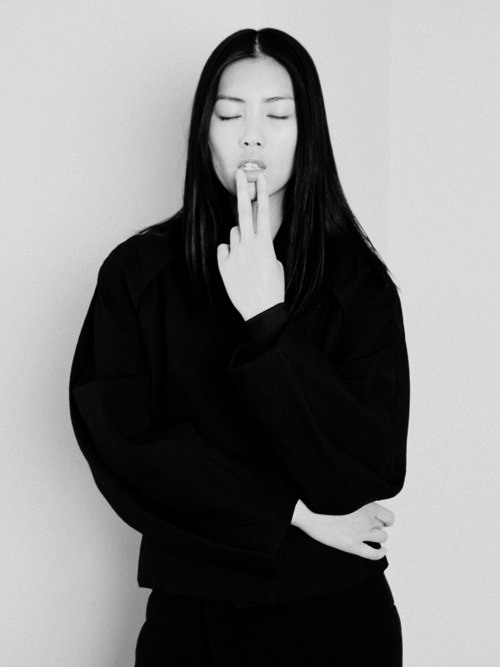 Archillect ID 56437