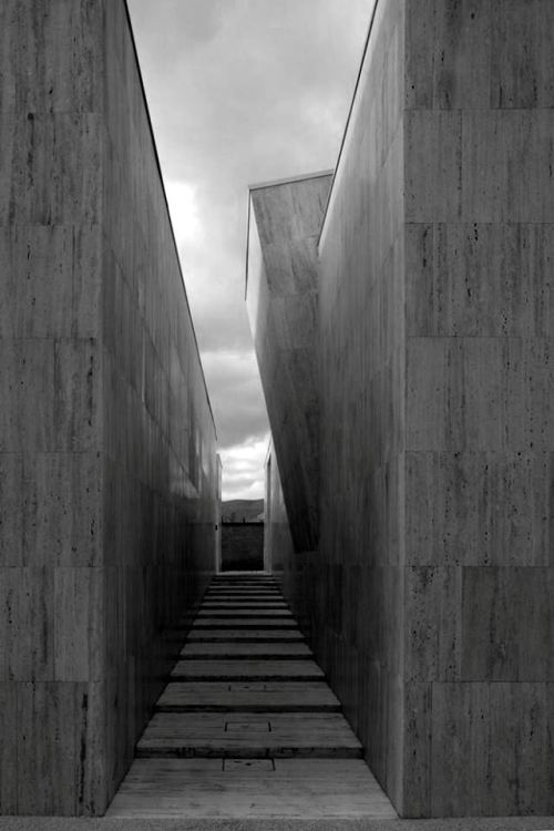 Archillect ID 56886