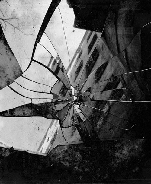 Archillect ID 57076