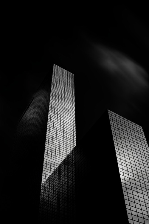 Archillect ID 57115