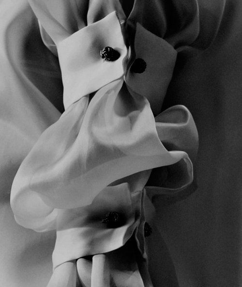 Archillect ID 59388