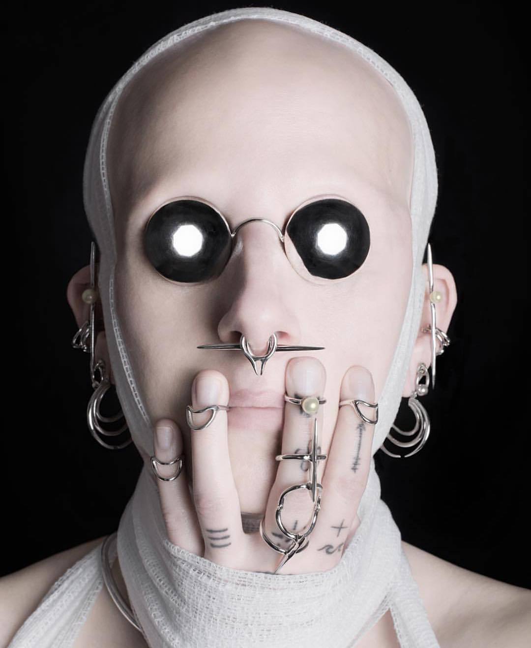 Archillect ID 59405