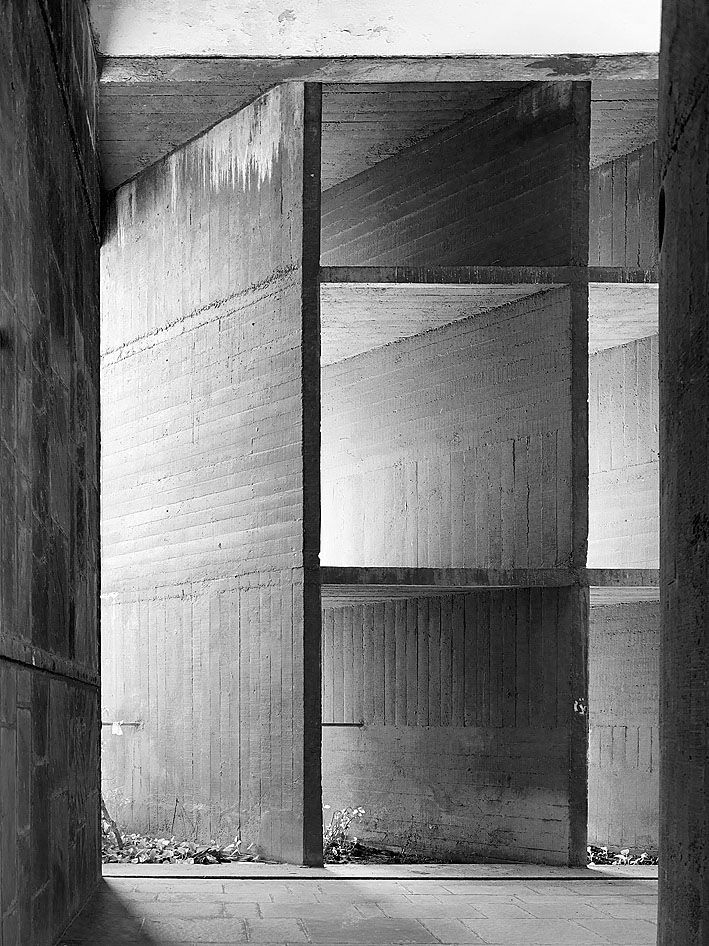 Archillect ID 61007