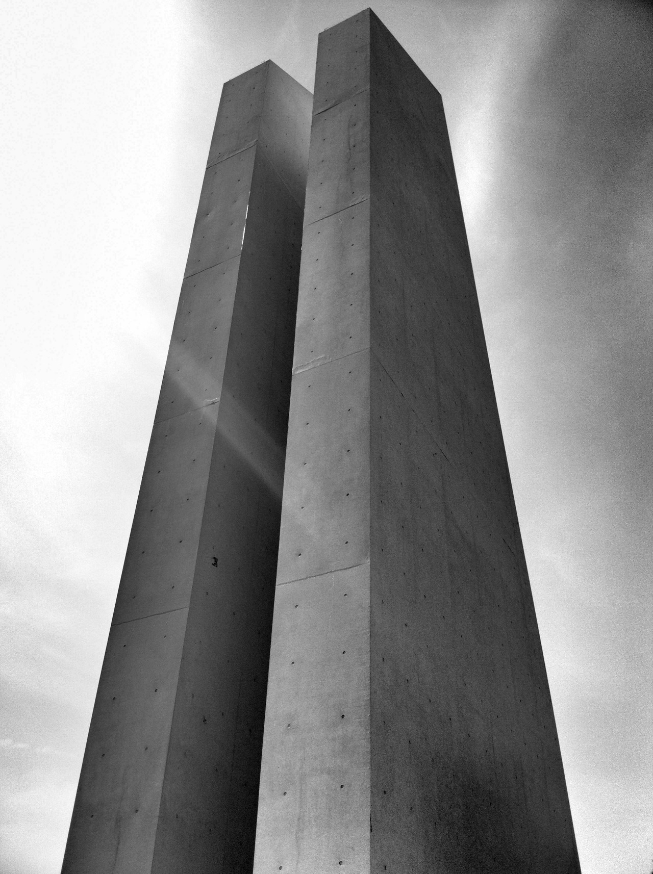Archillect ID 61619