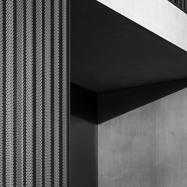 Archillect ID 61948
