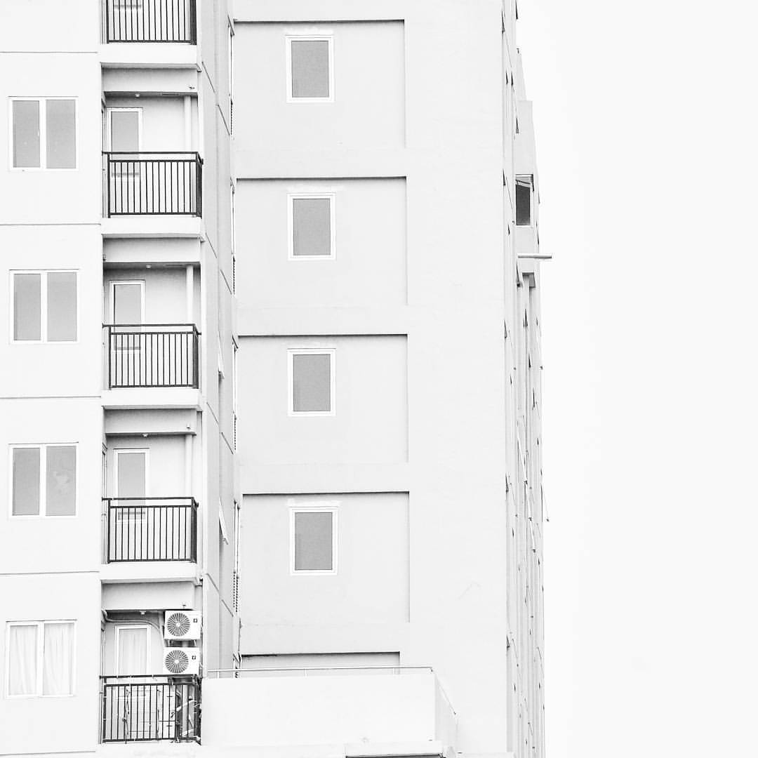 Archillect ID 62100